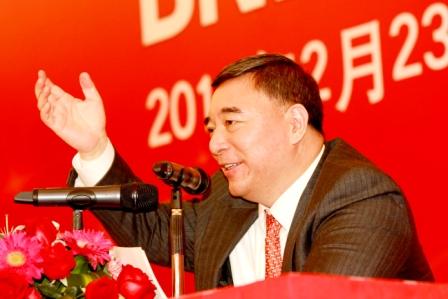 亲热的眷注 前进的偏向——2011年度各级向导体贴指导集团事情-向导眷注-建材2012元旦专题