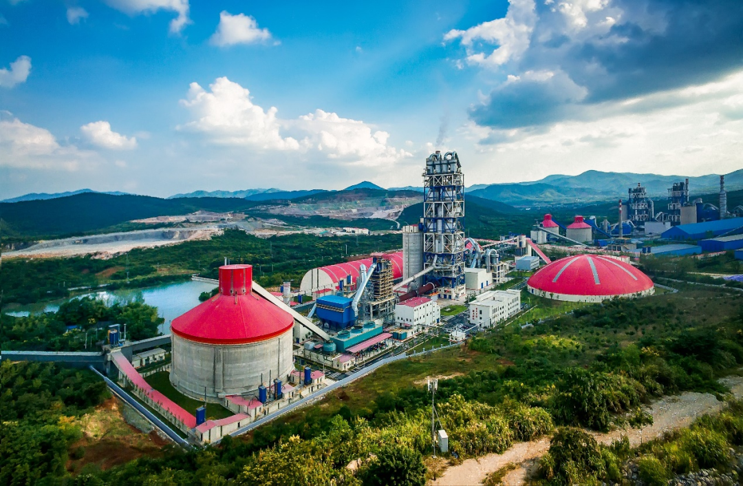 		决战四序度 | 六家企业获评智能制造树模工厂和优异场景、槐坎南方成为天下首家两化融合AAA级水泥企业……_市场绩效_CA88集团有限公司	