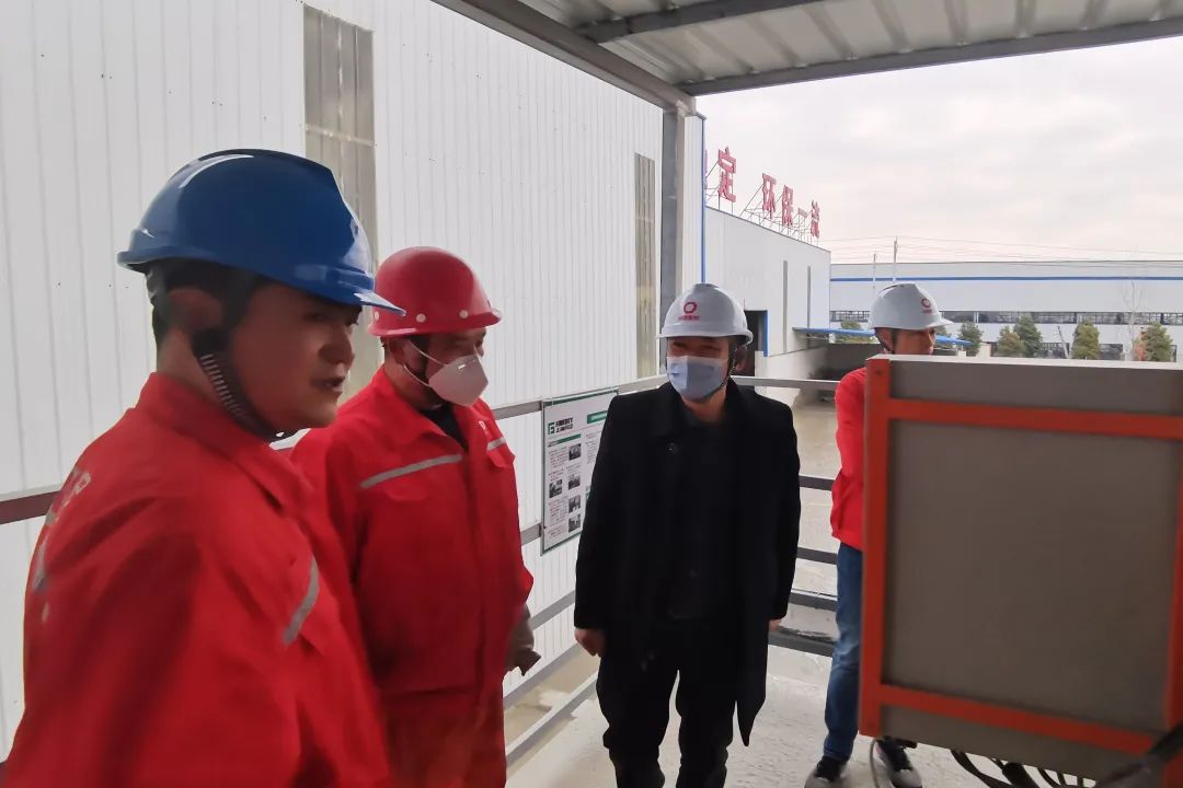 		决战四序度│西南水泥：“党建向导员制”的刷新立异之路_市场绩效_CA88集团有限公司	