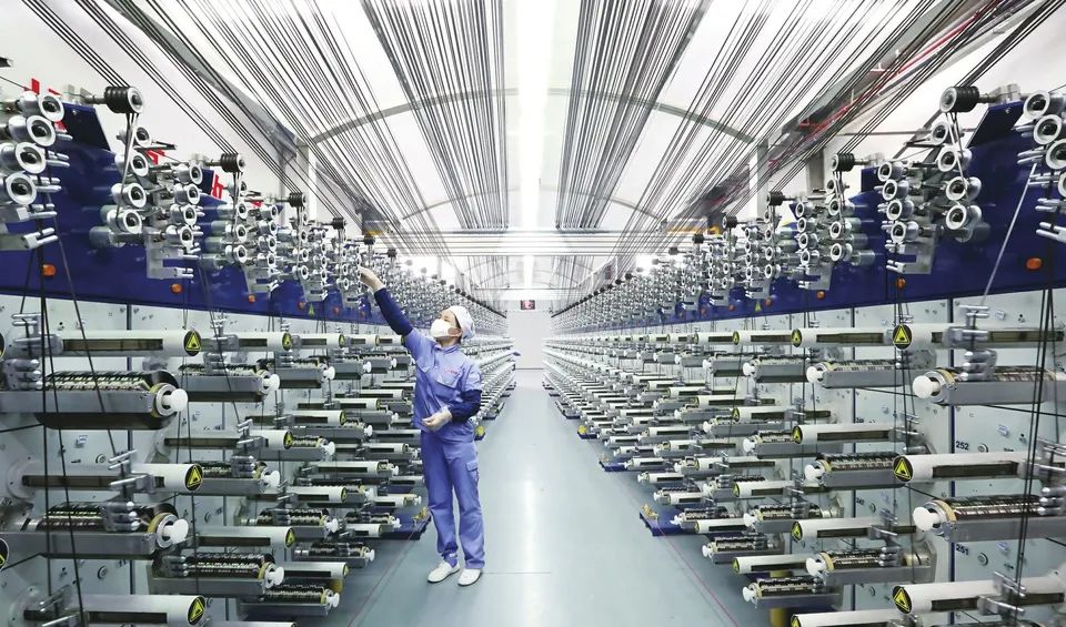 		《学习时报》刊发周育先署名文章：施展建材优势 修建一流基建_责任撒播_CA88集团有限公司	