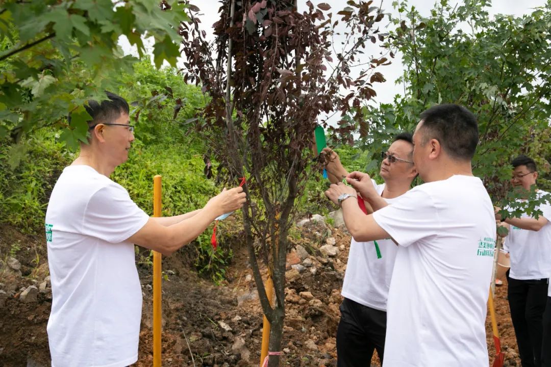 		漂亮中国?丨CA88集团“漂亮中国行动月”（贵州都匀站）活动顺遂举行_员工关爱_CA88集团有限公司	