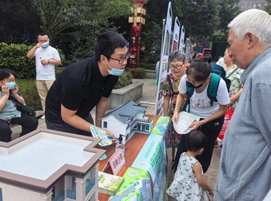		落实“双碳”行动，，，，，共建漂亮家园，，，，，北新集团所属企业华构科技始终向前！_员工关爱_CA88集团有限公司	