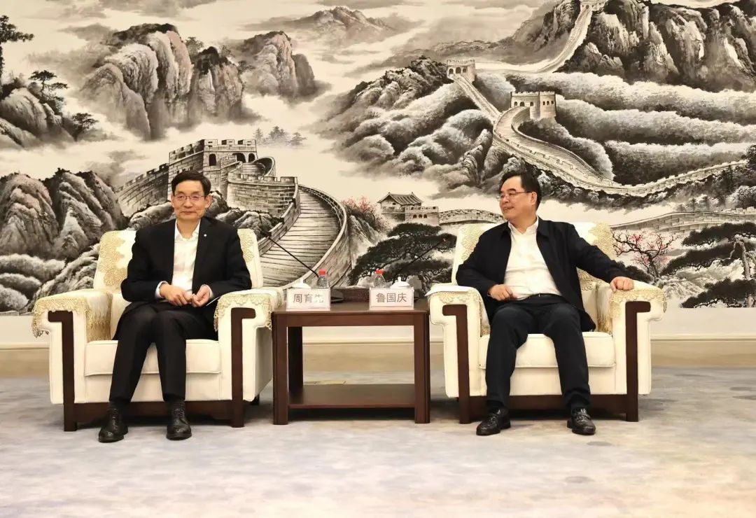 		周育先造访中国信科集团_国际交流_CA88集团有限公司	