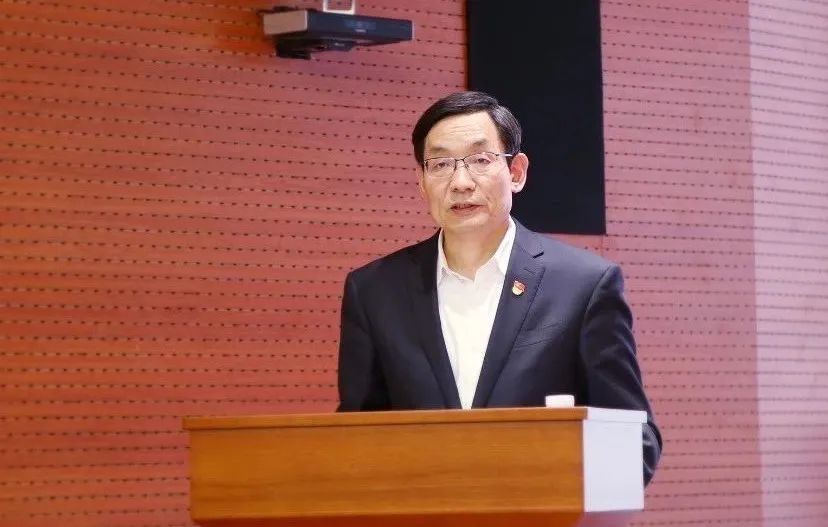 		CA88集团党委中心组深入学习贯彻习近平总书记在天下两会上的主要讲话精神和天下两会精神_责任撒播_CA88集团有限公司	