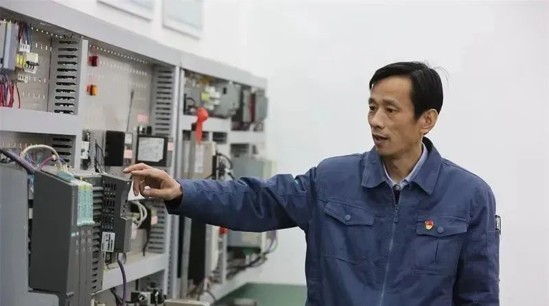 		一睹CA88集团天下两会代表风范_员工关爱_CA88集团有限公司	