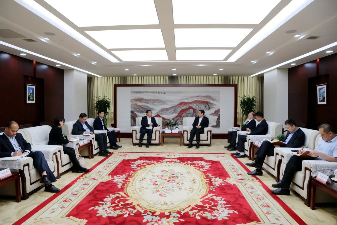 		周育先会见中国水泥协会会长高登榜一行_国际交流_CA88集团有限公司	