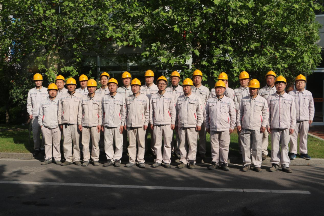 		斗争的建材人 | CA88集团所属多个班组荣获“天下工人先锋号”等声誉_国际交流_CA88集团有限公司	