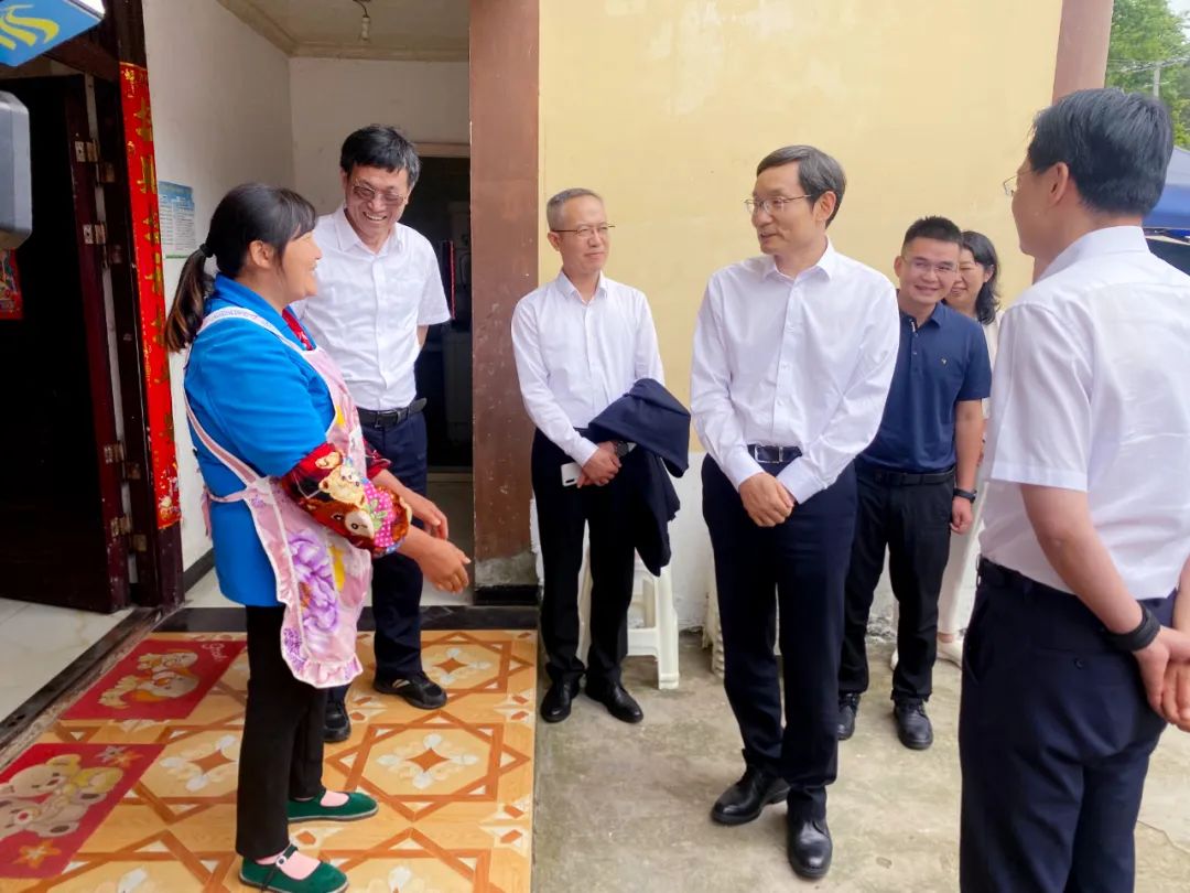 		周育先赴云南省绥江县调研墟落振兴事情_企业公民_CA88集团有限公司	
