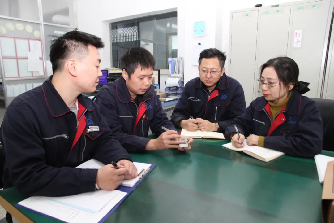 		三精治理 | 钟表所：驻足科技定位 以治理促立异_市场绩效_CA88集团有限公司	