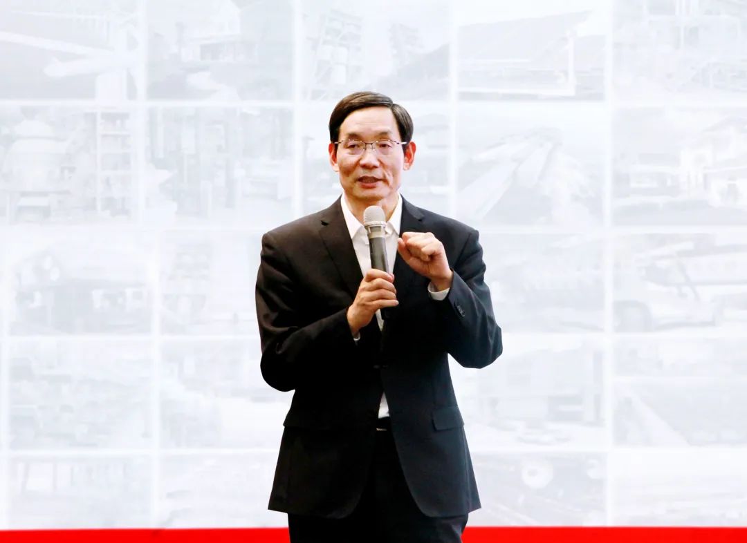 		周育先为集团第15期中青班及团员青年月表专题授课_企业培训_CA88集团有限公司	