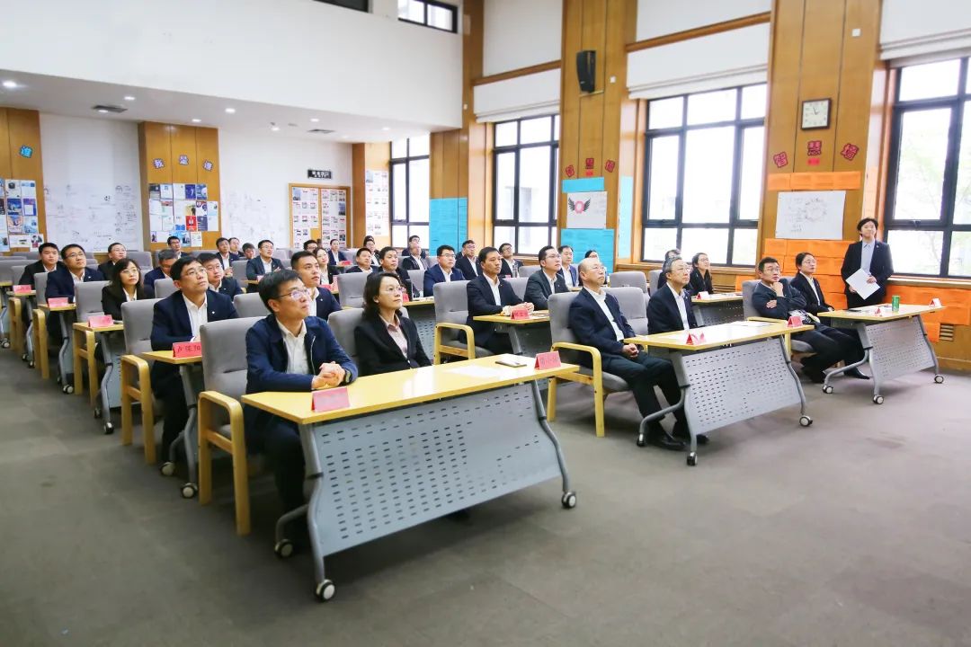 		CA88集团第十五期中青年干部培训班圆满结业_企业培训_CA88集团有限公司	