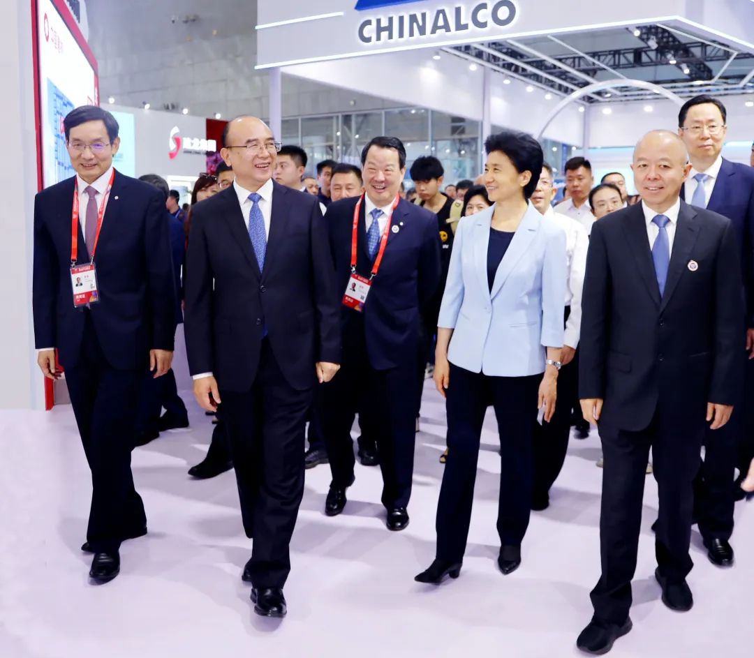 		周育先受邀出席第六届中国国际新质料工业展览会并作主旨演讲_责任撒播_CA88集团有限公司	