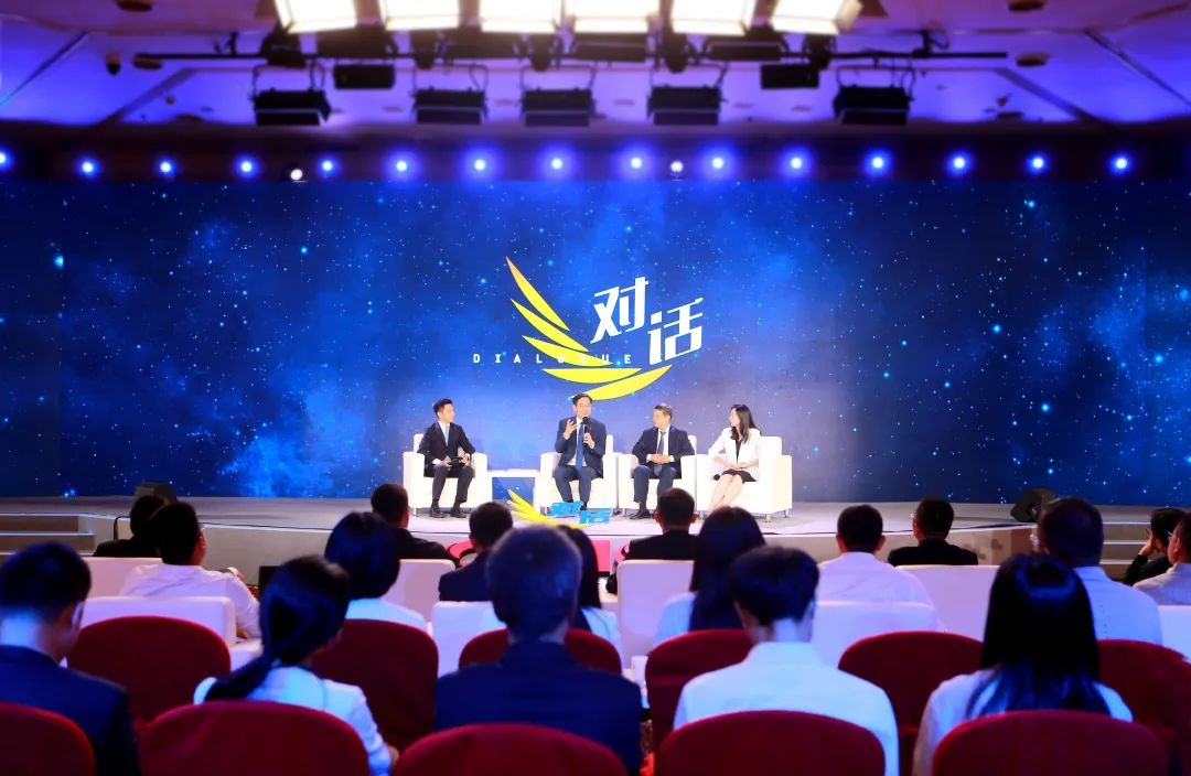 		周育先受邀出席《“一带一起”ESG行动报告》宣布活动，，，，并作主题讲话和论坛对话_责任撒播_CA88集团有限公司	