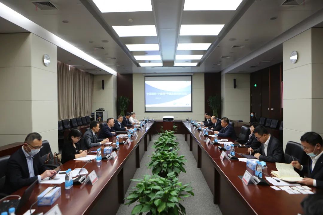 		曹江林会见中国国新总司理莫德旺及太平洋资产治理公司副总司理严赟华一行_CA88要闻_CA88集团有限公司	