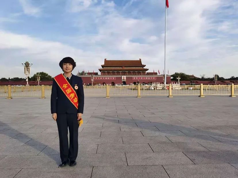 		喜讯！CA88集团胡亚东、刘锦帆获“天下劳动模范”声誉称呼_员工关爱_CA88集团有限公司	