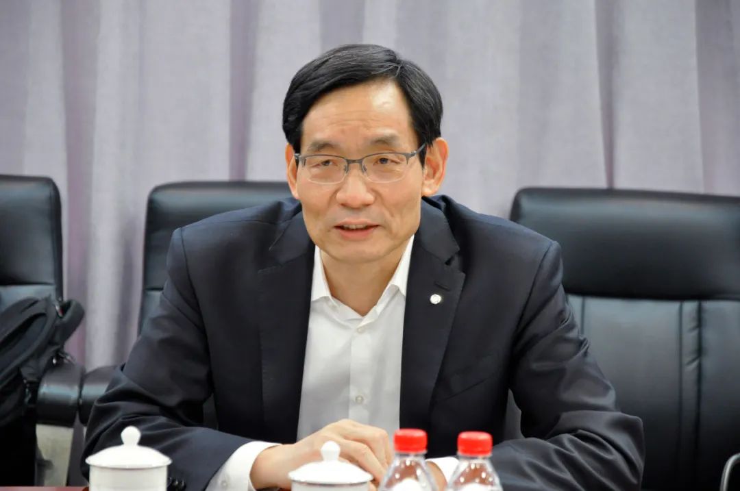		周育先到中材高新调研指导刷新立异事情_CA88要闻_CA88集团有限公司	
