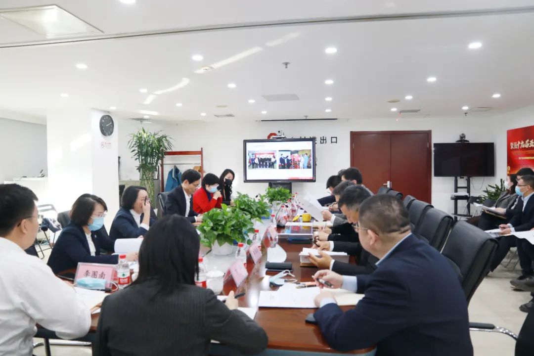 		周育先到中材收支口调研指导事情_CA88要闻_CA88集团有限公司	