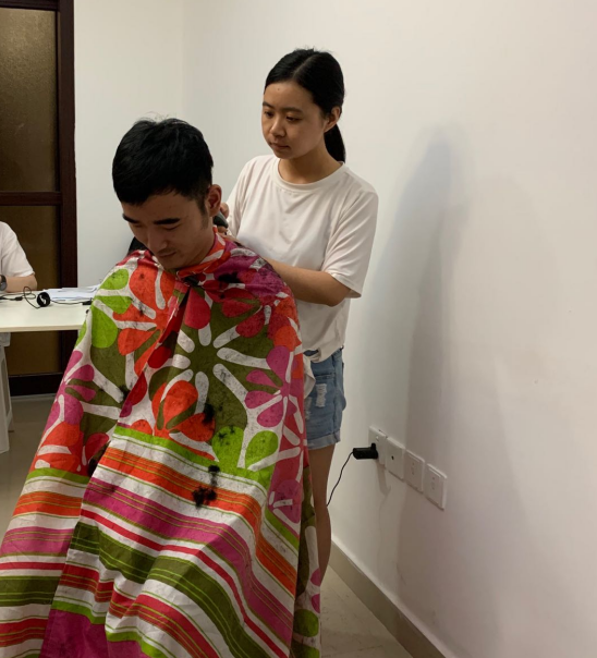 		最美建材人 | 中材节能苏海荣：赴阿联酋的最美逆行者_人物_CA88集团有限公司	