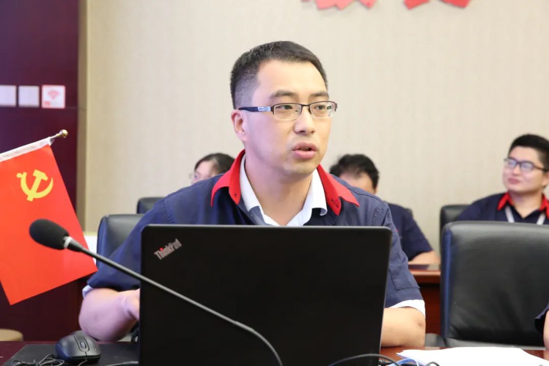 		最美建材人 | 成都中建材蒋猛：不当副教授，，，投身中建材的手艺领武士_人物_CA88集团有限公司	