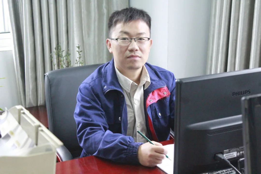 		最美建材人 |中复丽宝第杨凯：善于解决问题的“多面手”_人物_CA88集团有限公司	