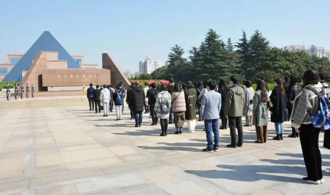 		CA88工程集团开展“祭祀英烈 重温党史”主题活动_学习动态_CA88集团有限公司	