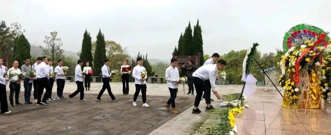 		思念英烈 开创未来 | CA88集团成员企业组织开展“清明祭英烈”主题活动_责任与文化_CA88集团有限公司	