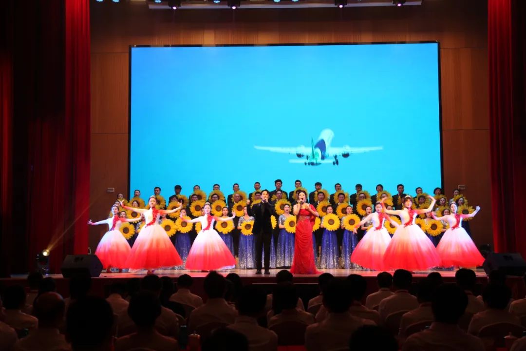 		CA88集团庆祝建党100周年“两优一先”表扬大会暨“党建事情品牌”宣布会盛大召开_要闻_CA88集团有限公司	