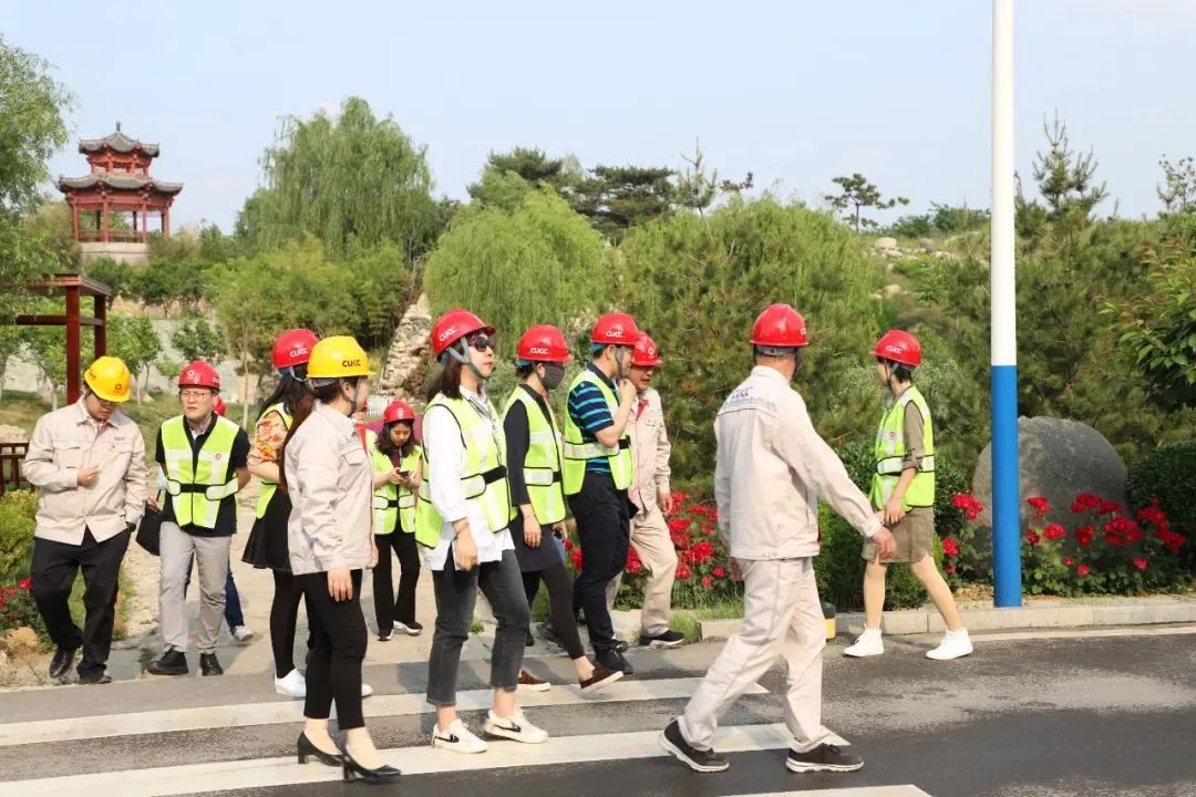 		《中国企业报》“走进中建材”① | CA88：质料创立优美天下_学习动态_CA88集团有限公司	