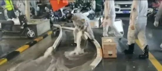 		彰显央企继续 | 我们防疫战疫、驰援捐赠、灾区重修一直歇！_图片_CA88集团有限公司	