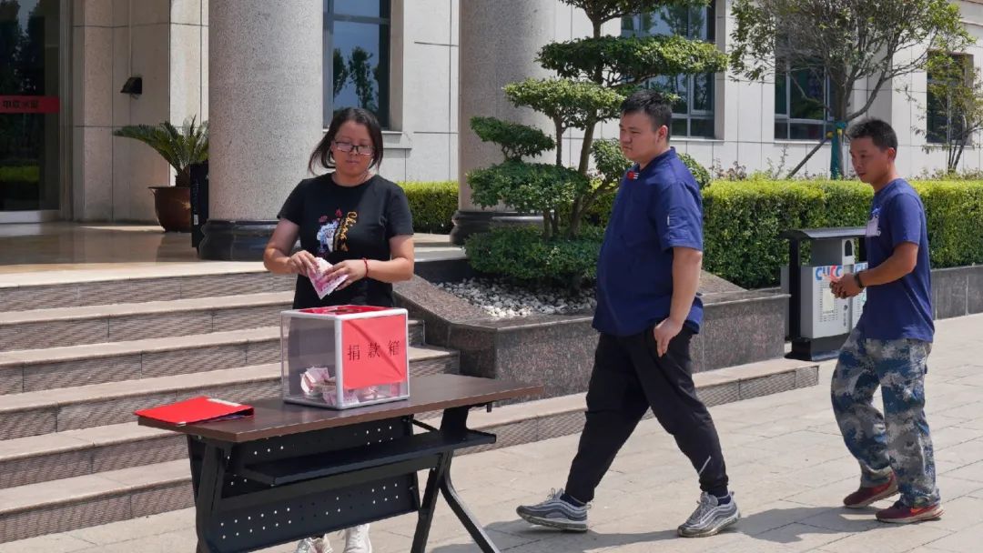 		彰显央企继续 | 我们防疫战疫、驰援捐赠、灾区重修一直歇！_图片_CA88集团有限公司	