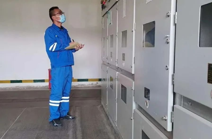 		最美建材人 | 中材叶片张琦：字斟句酌提质量 尽职尽责保清静_人物_CA88集团有限公司	