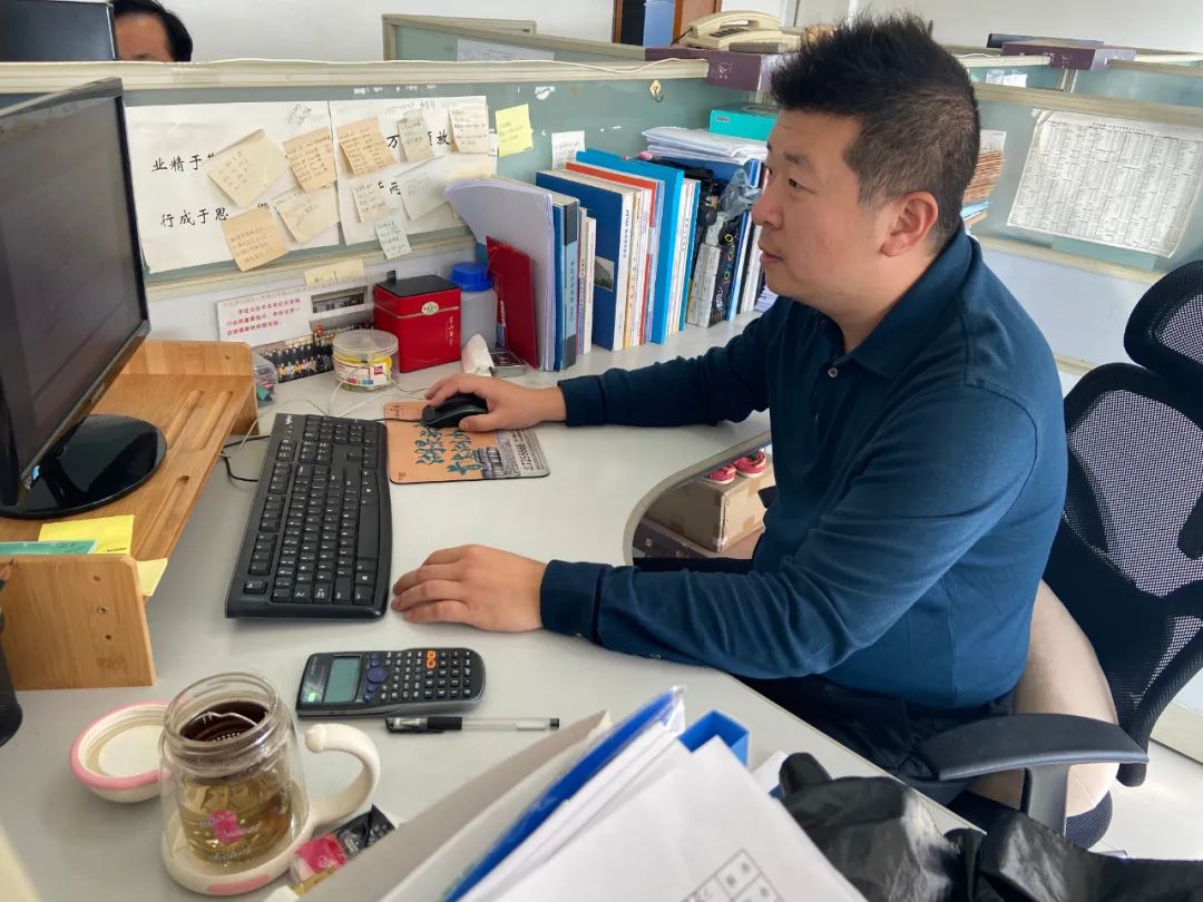 		最美建材人 | 蚌埠中恒薛杨：用真情绪动客户，，，用勤劳开拓市场_人物_CA88集团有限公司	