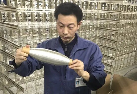 		最美一线劳模 | 南京玻纤院朱斌：归来仍是少年_人物_CA88集团有限公司	