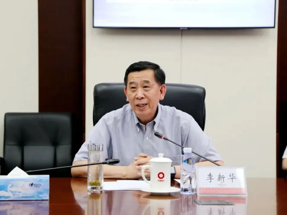 		周育先会见武汉理工大学党委书记信思金、校长杨宗凯一行_幻灯片_CA88集团有限公司	