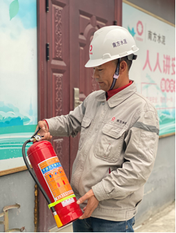 		最美一线劳模丨浙江奔腾柴国权：用行动坚守初心 彰显“斗争者”风范_人物_CA88集团有限公司	
