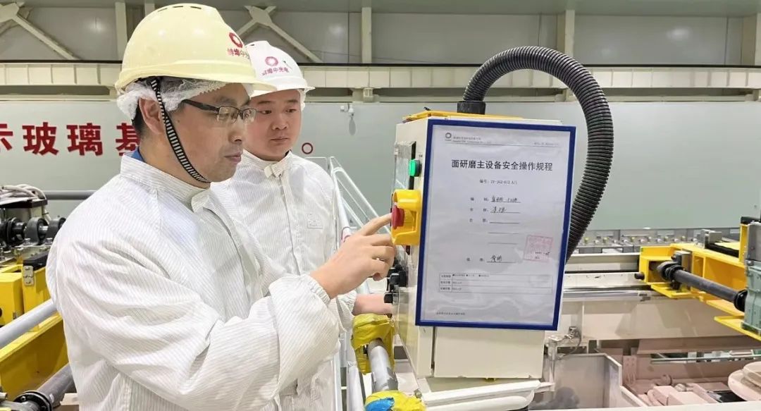 		最美科研先锋 | 凯盛科技朱猛：勇做高世代液晶玻璃基板研磨领域的攻坚者_人物_CA88集团有限公司	