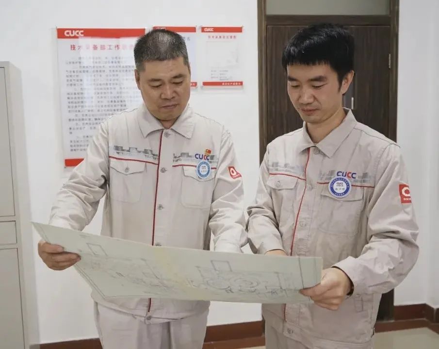 		国之大材 传承有我 ｜一起感受“传帮带”的温温暖实力_责任与文化_CA88集团有限公司	