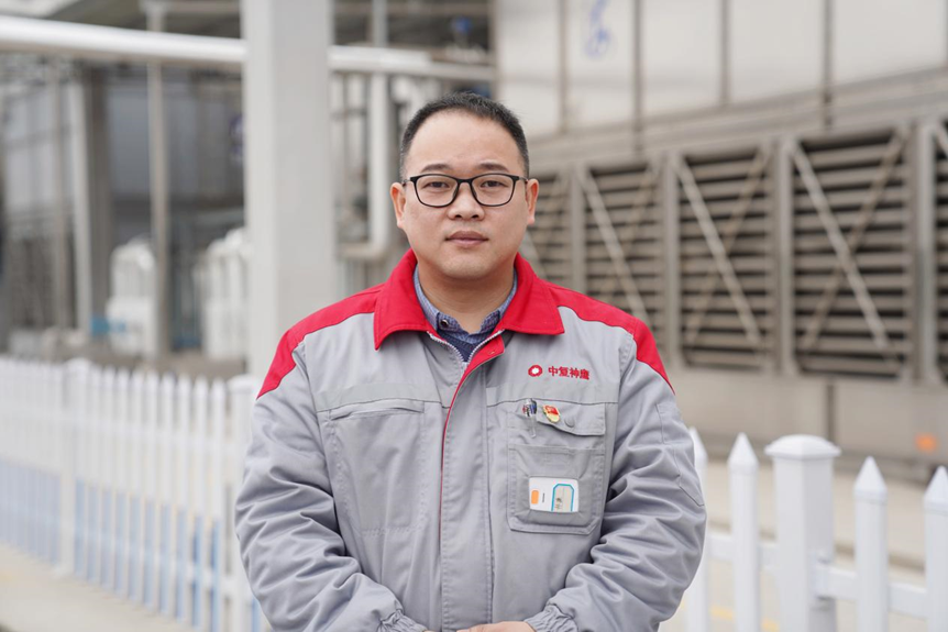 		最美科研先锋 | 中复神鹰林康：程序员跨界工程师的生长历程_最美建材人_CA88集团有限公司	