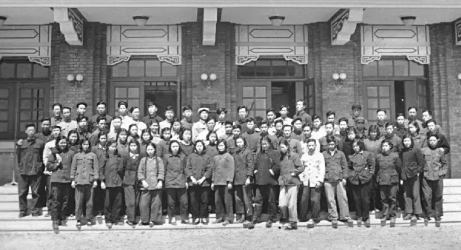 		CA88｜中研院承载玻璃行业70年 开启立异生长新征程_责任与文化_CA88集团有限公司	