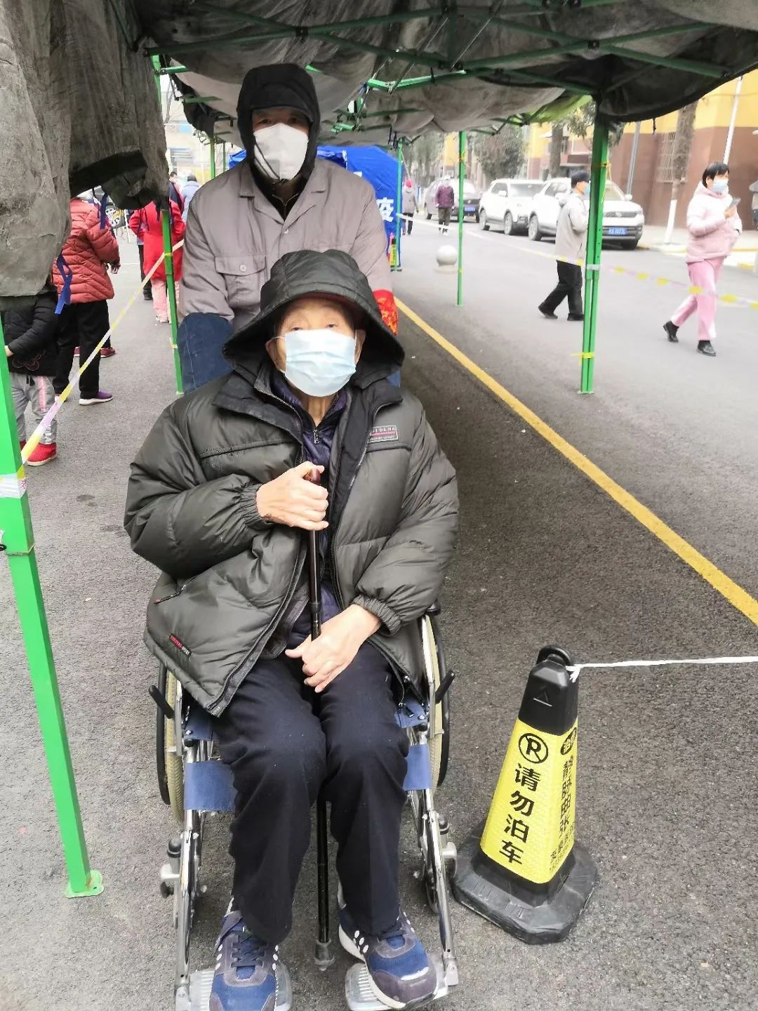 		向善而行 | CA88地质“活雷锋”老谢，，，了不起！_人物_CA88集团有限公司	