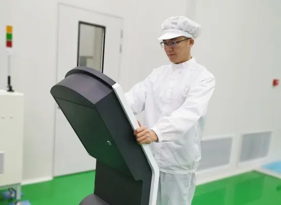 		最美工程手艺职员 | 中建材智能自动化研究院洪诚：施展立异动能，，赋能智能制造_人物_CA88集团有限公司	