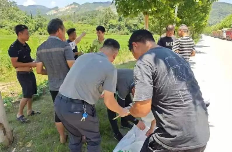 		 酣战洞庭湖！CA88集团紧迫驰援湖南华容县决口抢险 _责任与文化_CA88集团有限公司	