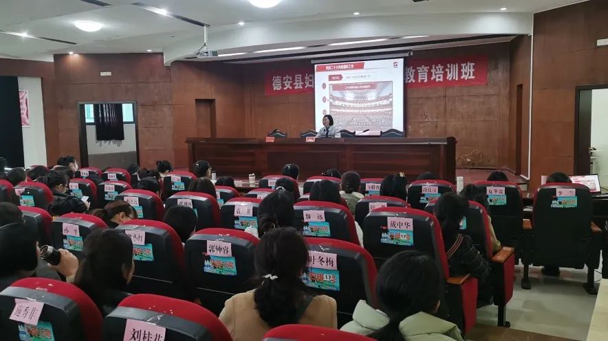 		 出彩建材人 | 他们的事迹微视频获国务院国资委奖项！ _人物_CA88集团有限公司	