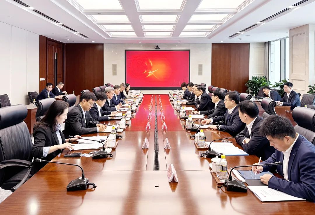 		 周育先造访中建集团 _CA88要闻_CA88集团有限公司	