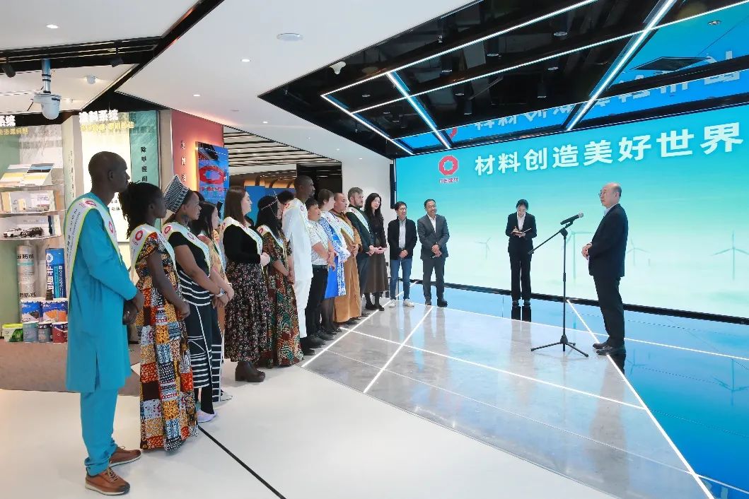 		 常张利亲热会见中材建设2024年优异外籍员工 _CA88要闻_CA88集团有限公司	