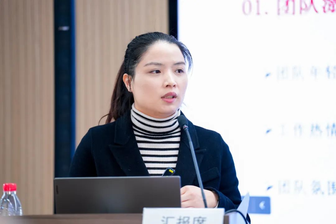 		 光线闪亮的CA88大女主驾到~ _人物_CA88集团有限公司	