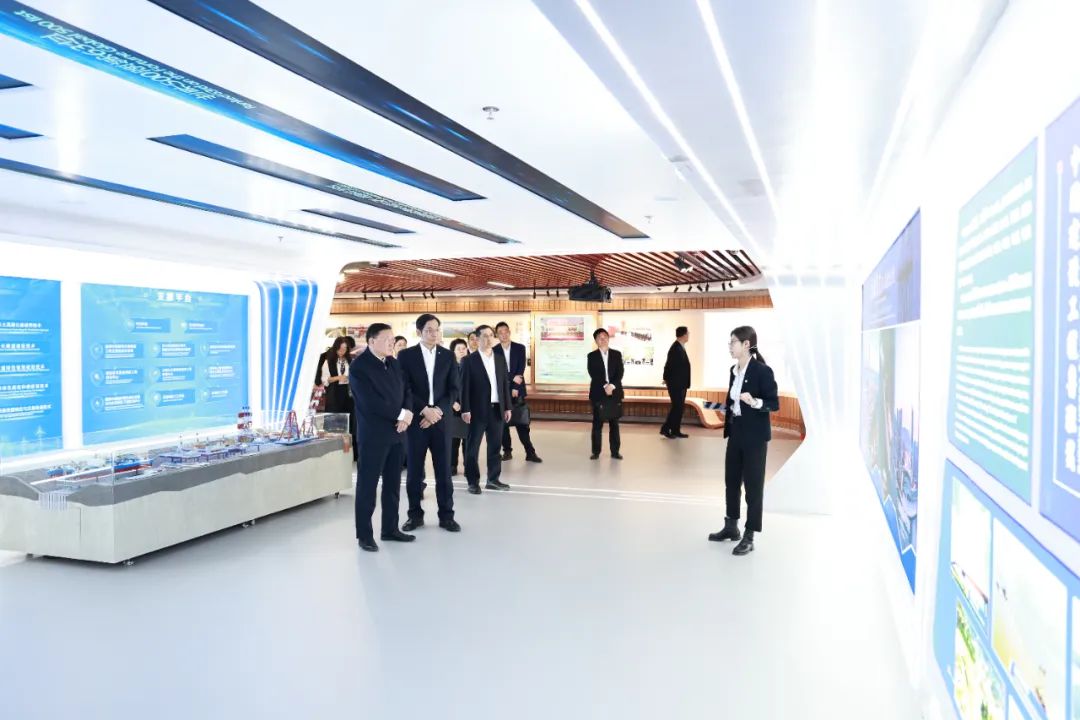 		周育先造访中交集团_CA88要闻_CA88集团有限公司	