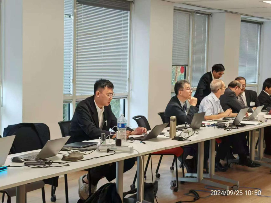 		从“卡脖子”到定标准！新时代青年先锋吕奎霖让陶瓷涂层穿上“中国铠甲”~_人物_CA88集团有限公司	